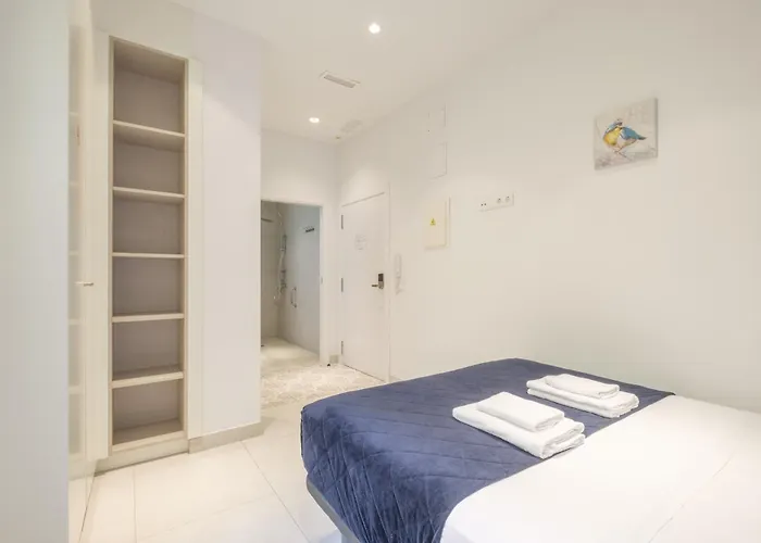 Sunny,private Terrace,wheelchair Access 4* فالنسيا