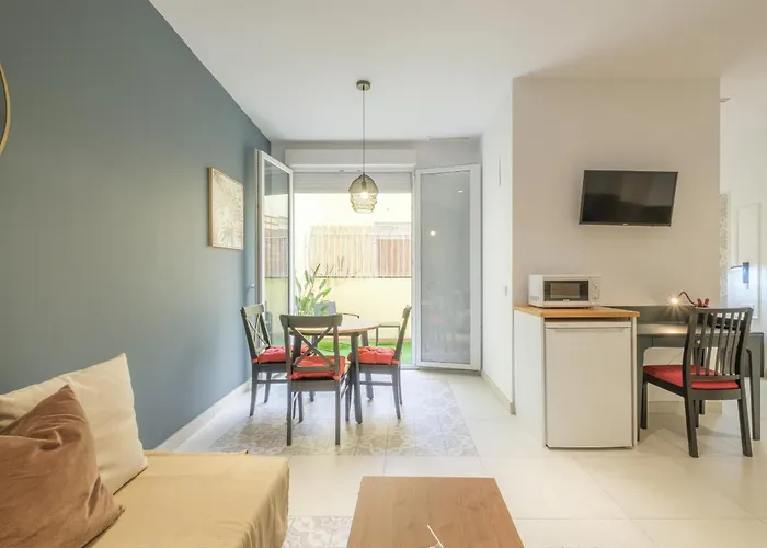 Hotel apartamentowy Chic & Comfortable Apartment, Private Terrace Walencja