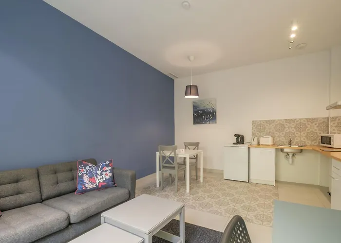 Sunny,private Terrace,wheelchair Access شقة فندقية 4*