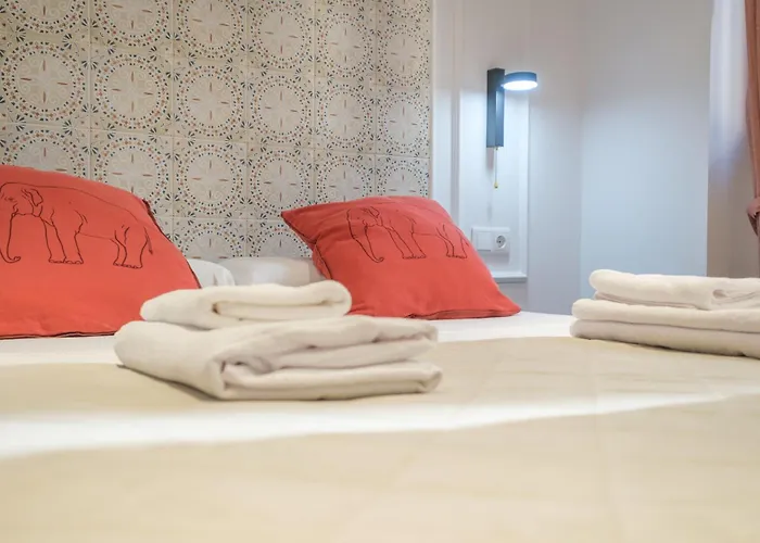 Ξενοδοχείο με διαμερίσματα Modern Close To Centre