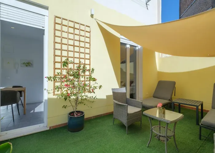 아파트호텔 Gorgeous With A Large Private Terrace