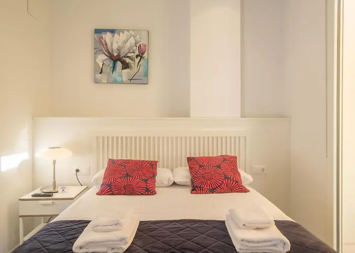 Gorgeous With A Large Private Terrace 4* فالنسيا