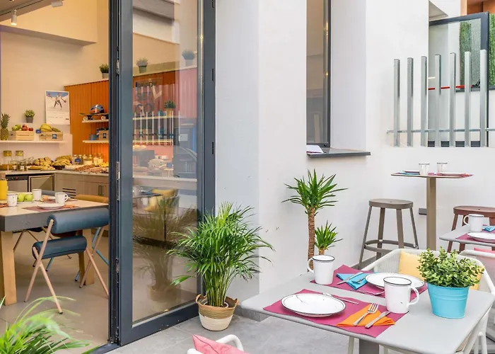 Ibis Budget Centro Puerto Szálloda *