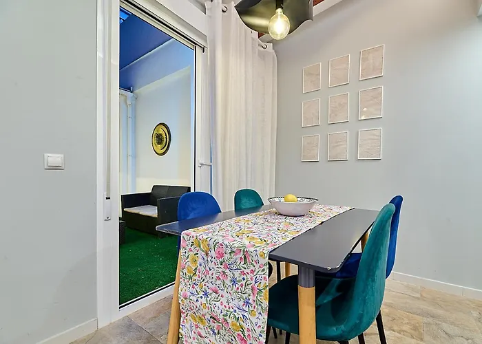 Invalencia - Estrella Super Nova