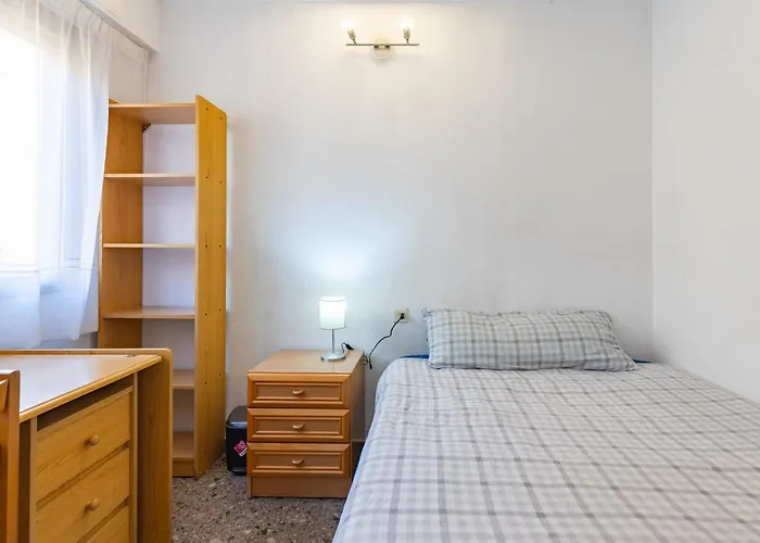 Invalencia - Yecla Flat 4 Bdrm & 2 Wc With Terrace Βαλένθια