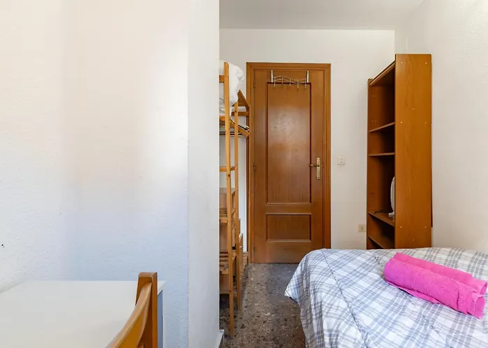 Invalencia - Yecla Flat 4 Bdrm & 2 Wc With Terrace Βαλένθια