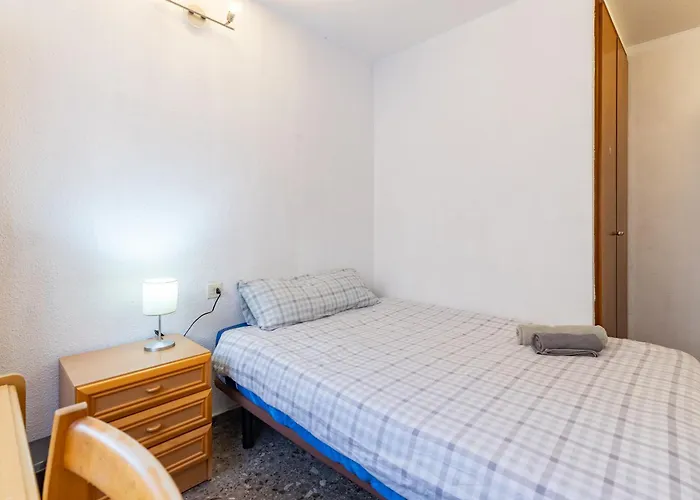 Invalencia - Yecla Flat 4 Bdrm & 2 Wc With Terrace Διαμέρισμα *