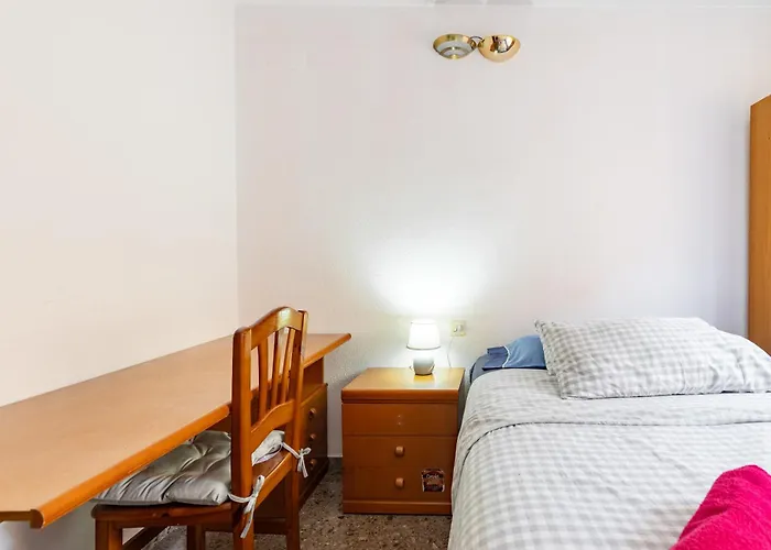 아파트 Invalencia - Yecla Flat 4 Bdrm & 2 Wc With Terrace *