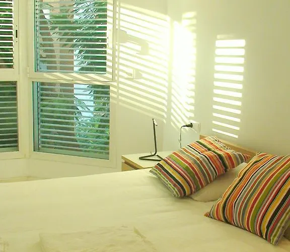 Mestalla Silence شقة *