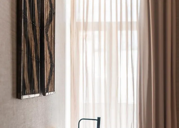 Blanq Gran Via فندق فالنسيا