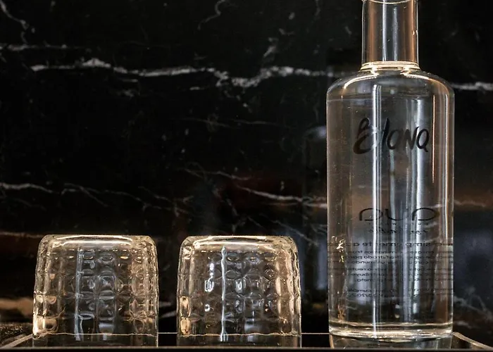 فندق Blanq Gran Via 4*