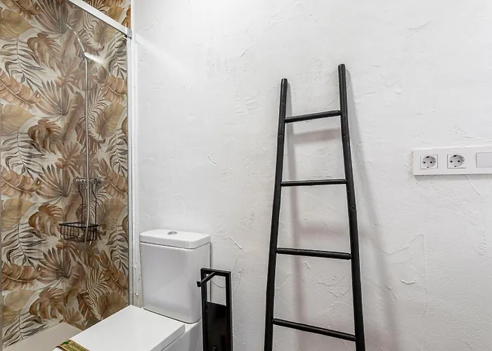 Guestready - Traditional House Near Malvarrosa Гостевой дом 4*