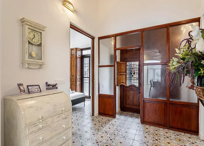 Affittacamere Guestready - Traditional House Near Malvarrosa