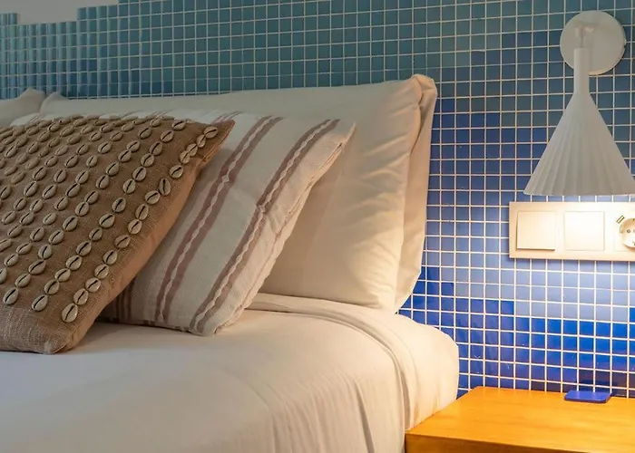 Cabanyal By Vlc Host Гостевой дом 4*