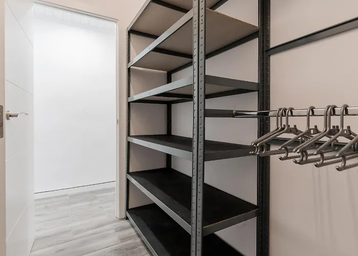 Modern 2br With Terrace In 公寓 *