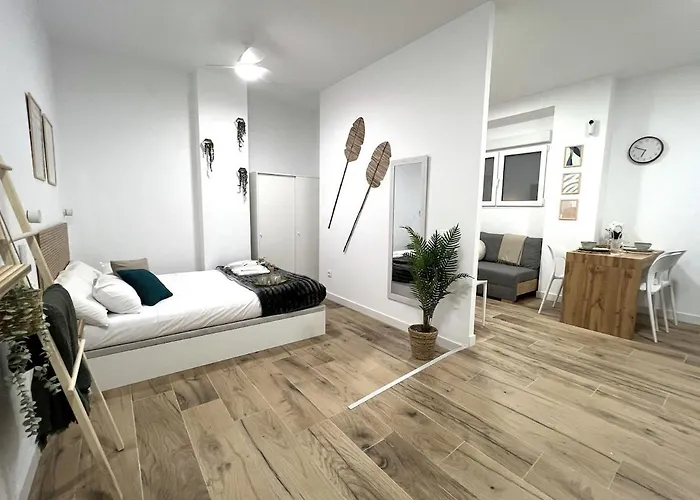 Loft Tr28 - Ground & Arts Connected *