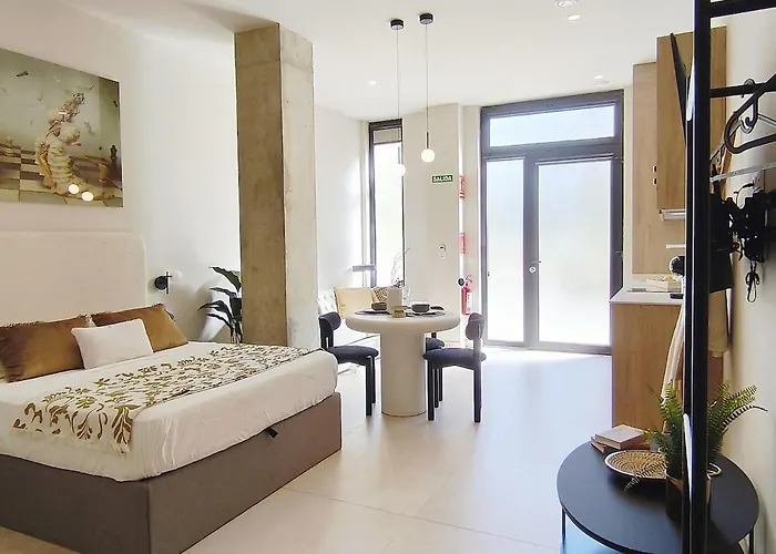 Apartment Loft - B4 Smart Access & Urban Calm