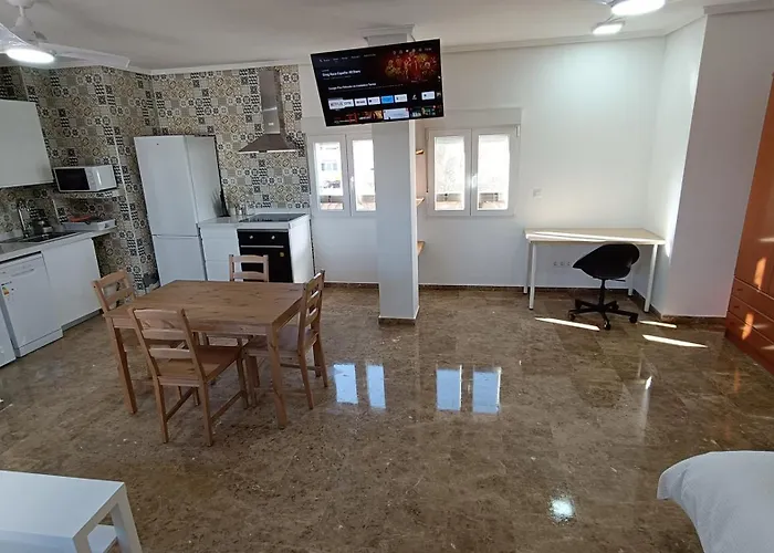 Magnifico Y Moderno Estudio Bien Ubicado Valencia