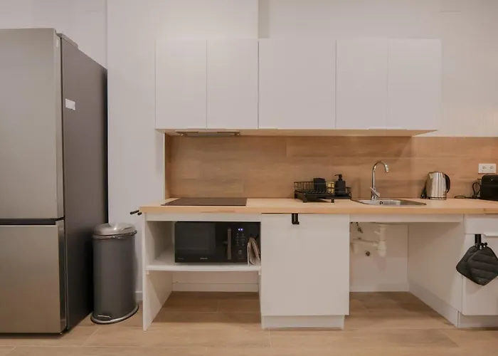 Comfortabel Next To La Marina *