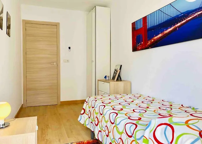 Cerca De Playa Y Ciudad De Ciencias Apartman