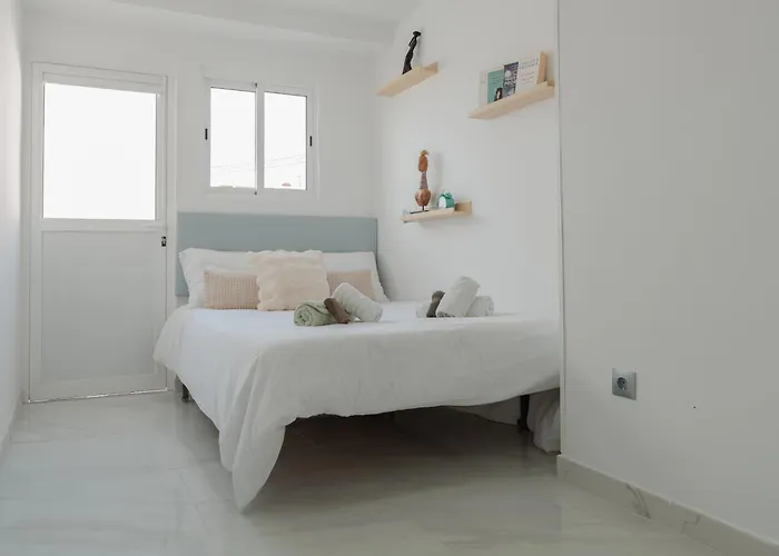 Floor 2 Bedroom With Terrace Apartmán *