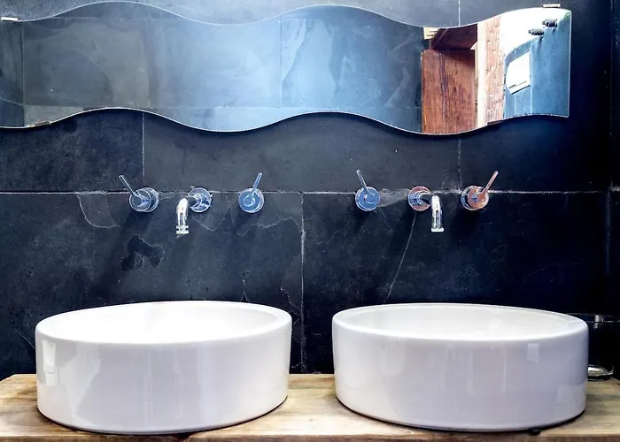 Atico Exclusivo Del Siglo Xvi Con Dos Terrazas En El Corazon De Ciutat Vella דירה ולנסיה