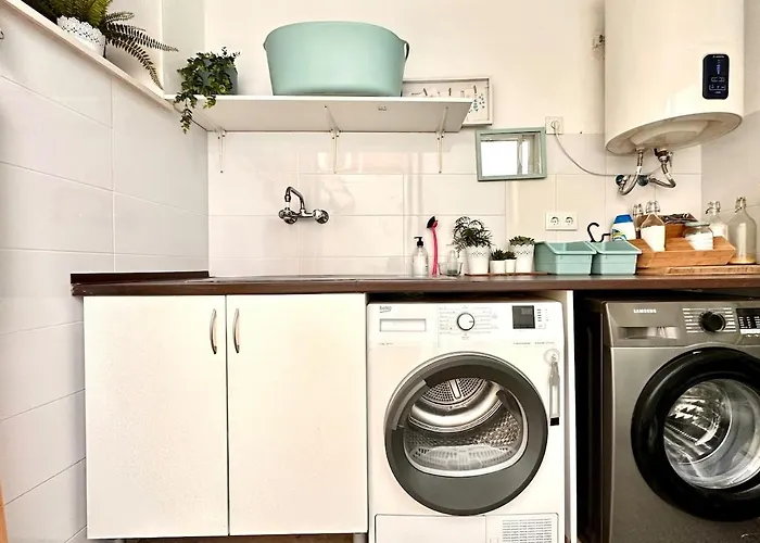 Padre Anton Seasonal Apartmán *