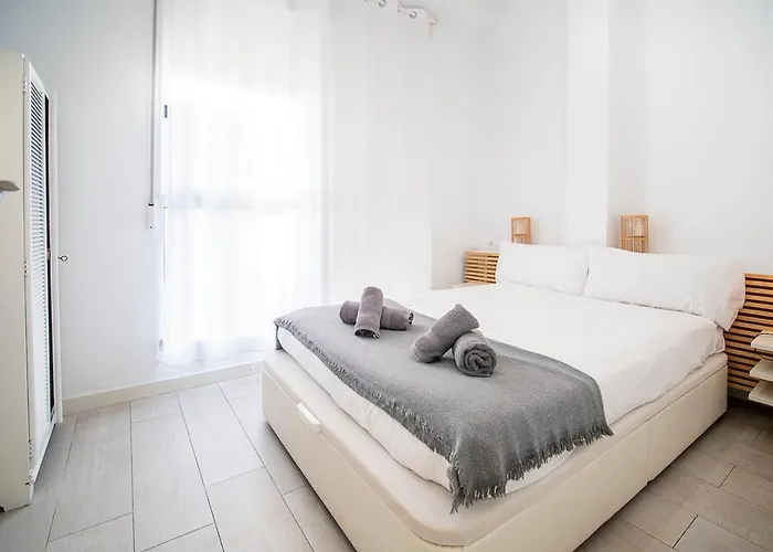 Ruzafa Market 9c * Valencia