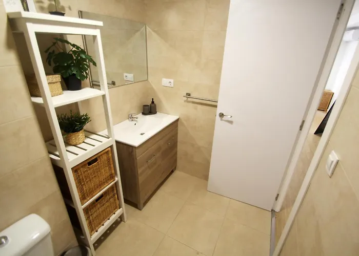 Ross - Flat With The Amenities Apartment *