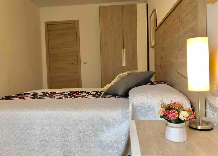 Cerca De Playa Y Ciudad De Ciencias Apartman *