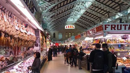 Atico Exclusivo Del Siglo Xvi Con Terraza Privada En El Corazon De Ciutat Vella ולנסיה