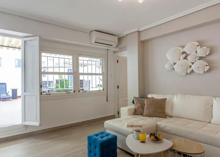 Flat 3 Bedroom In Extramurs