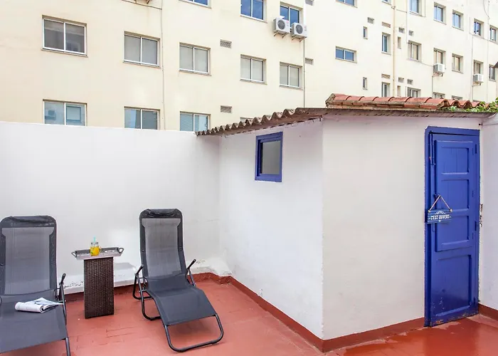 Flat 3 Bedroom In Extramurs