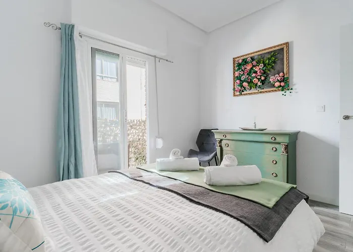 Modern 2br With Terrace In Apartment Valencia