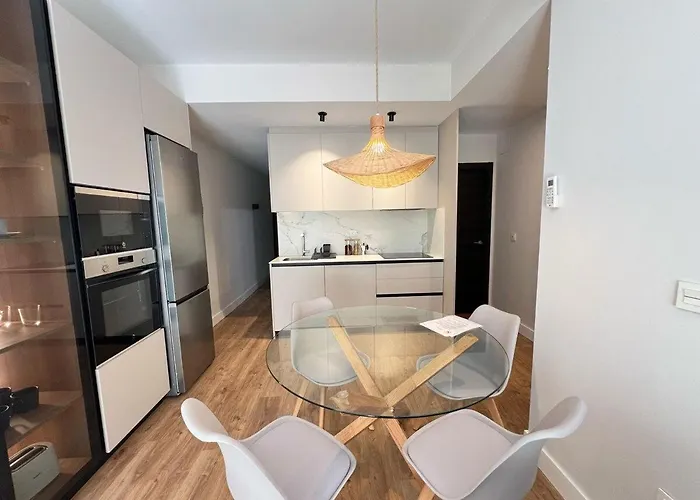 Artes 323 Apartment *