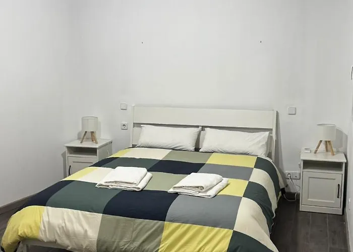 Plaza La Reina 3Th Floor & No Elevator 발렌시아