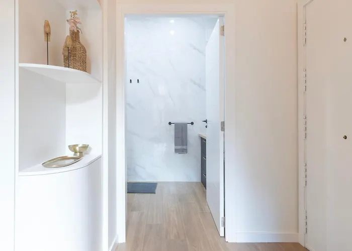 Prime Location, Bright & Cozy Apartment Valencia