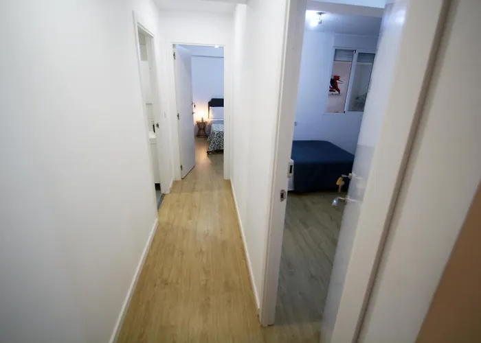 Ross - Flat With The Amenities Appartement