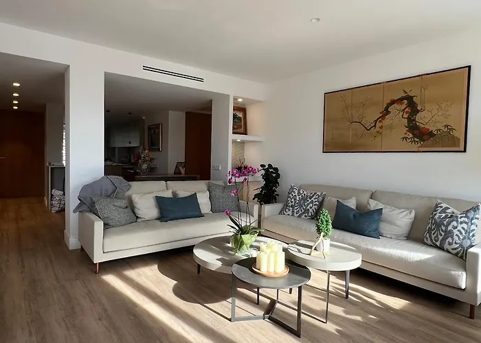 公寓 Bright Spacious Luxury