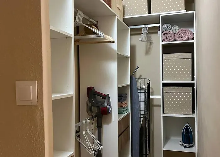 Апартаменты Pearl By The Sea Валенсия