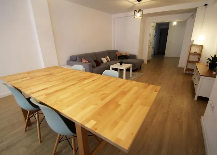 Ross - Flat With The Amenities * Walencja