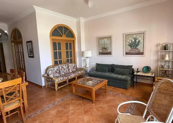 Con Gran Terraza Frente Al Mar Playa