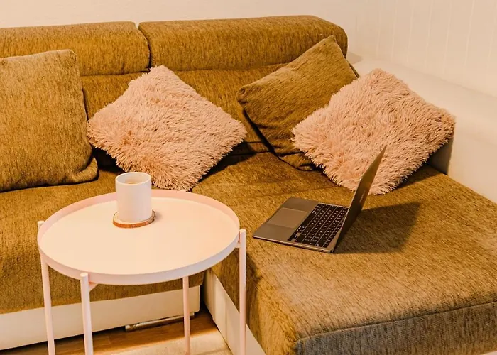 The Cabanal House - 10 Min To Ocean, Fastwifi, Ac, Coffee