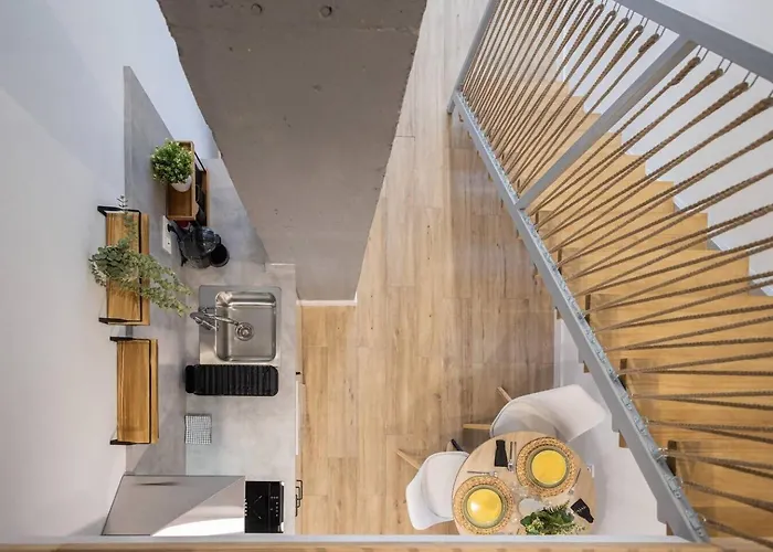 Estudio Con Altillo En Malilla Cerca De La Fe Valência