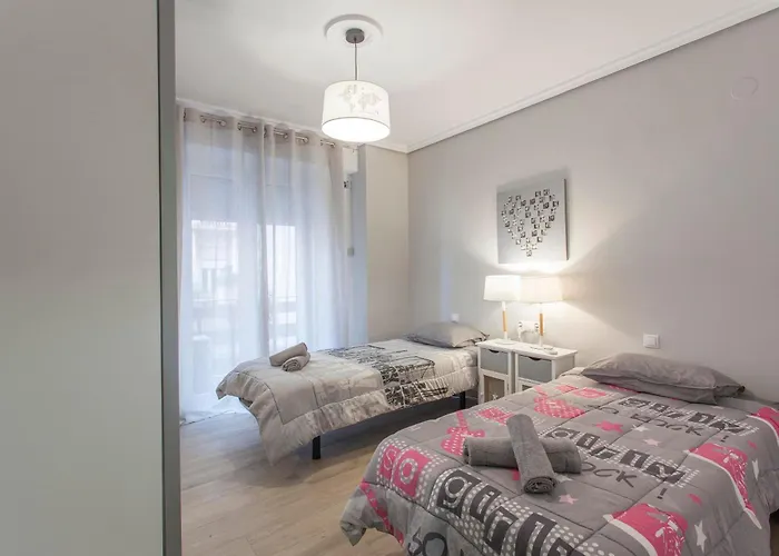 Flat 3 Bedroom In Extramurs 公寓 *