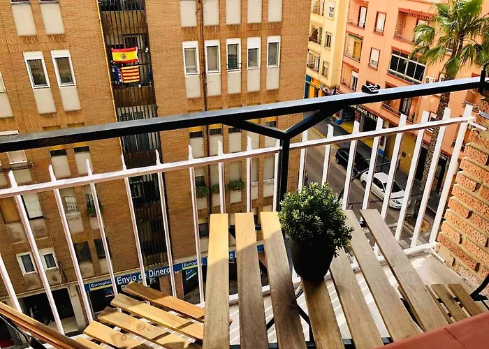 Cerca De Playa Y Ciudad De Ciencias *