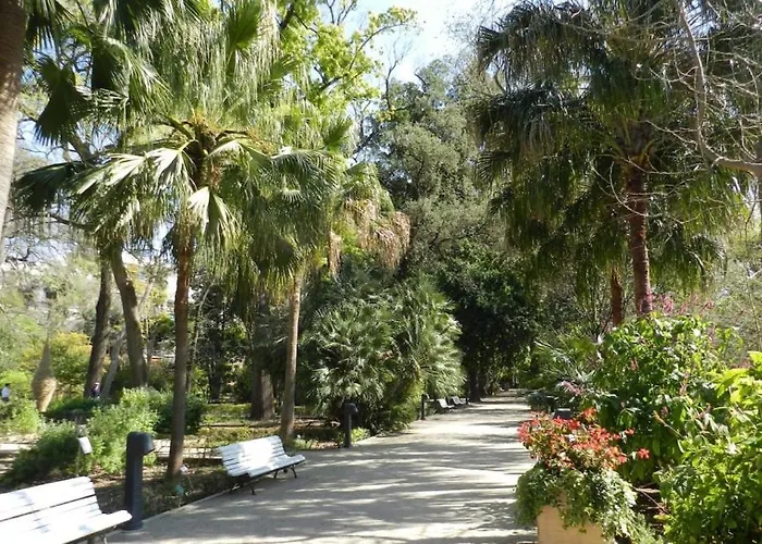 Atico Exclusivo Del Siglo Xvi Con Dos Terrazas En El Corazon De Ciutat Vella Apartament