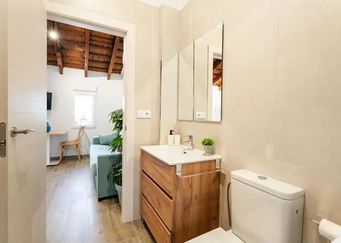 Pinedo Playa Rustico * 瓦伦西亚