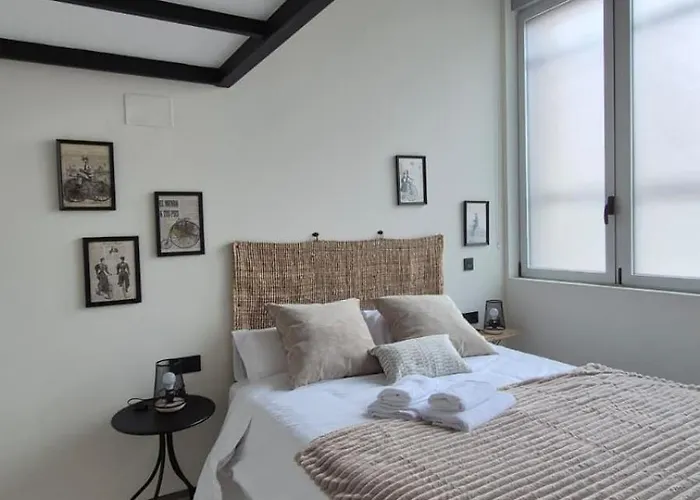 Impresionante Apartamento Industrial Fallas Wifi Gratis Hasta 4