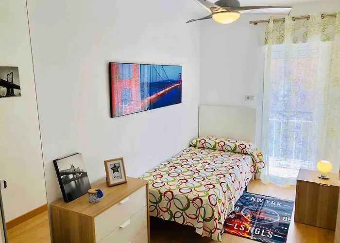 Cerca De Playa Y Ciudad De Ciencias *